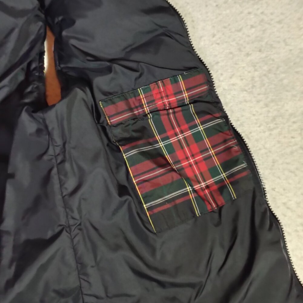 Eddie Bauer Goose Down Vest Womens Plaid Red Green Black Full Zip Puffer - Picture 15 of 16